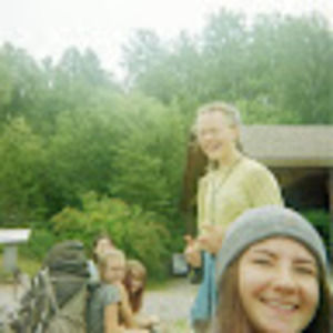 Meet your Posher, Caroline